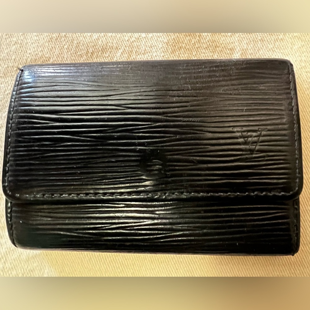 Louis Vuitton Epi leather key holder